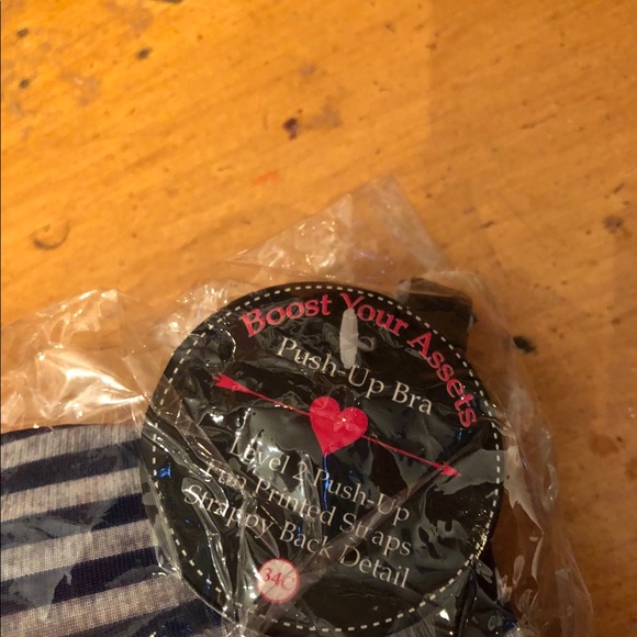 Yandy tshirt bra (push-up) NTW - Picture 2 of 3